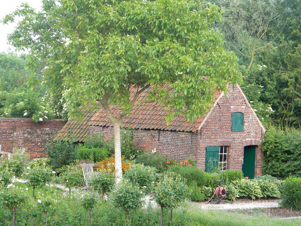 Petrus Wittebrood Hoeve Landhaus Dikkelvenne